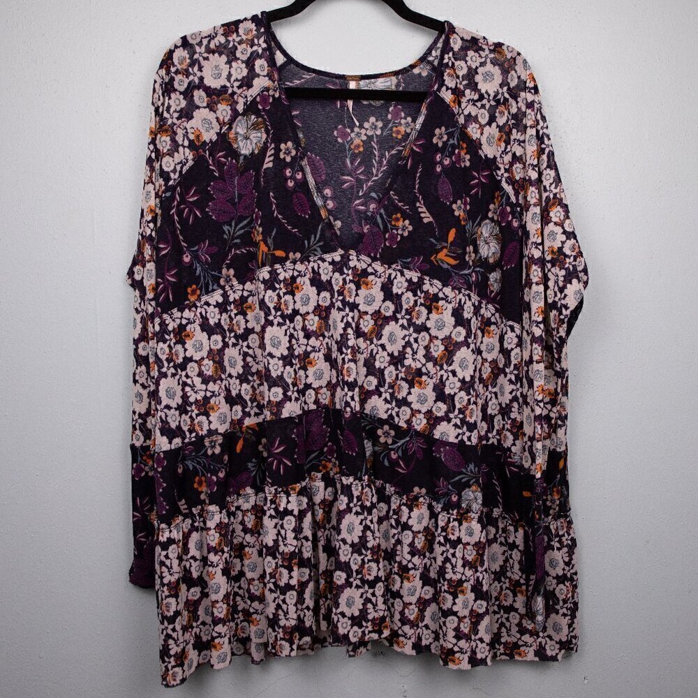 Free People Isabella navy floral tunic top-M